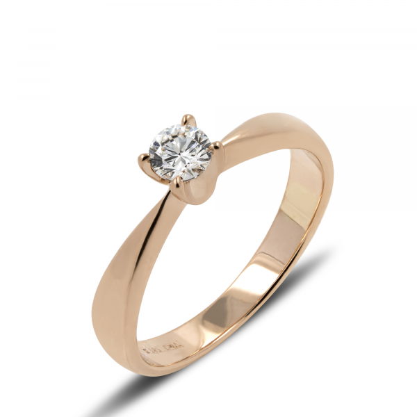 Gold Ring With Diamonds