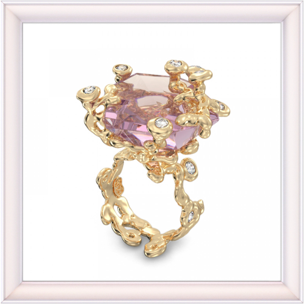 Kollasest kullast sõrmus 