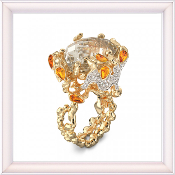 Kollasest kullast sõrmus 