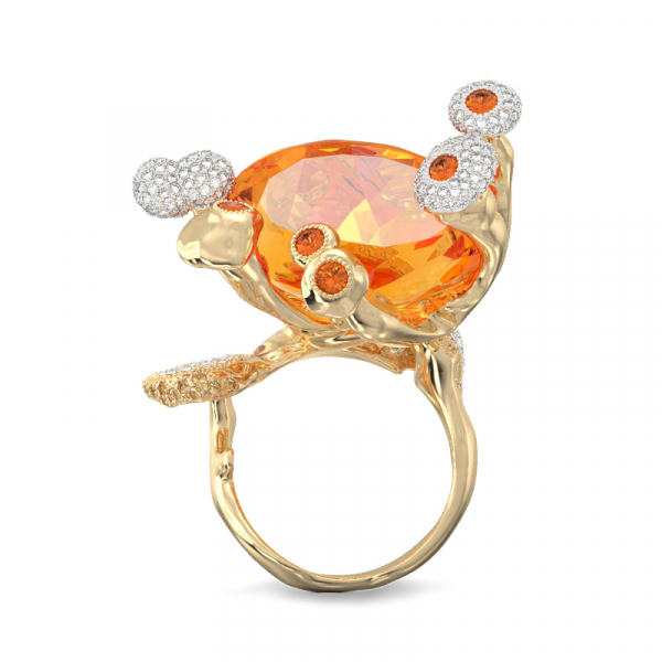 Kollasest kullast sõrmus   