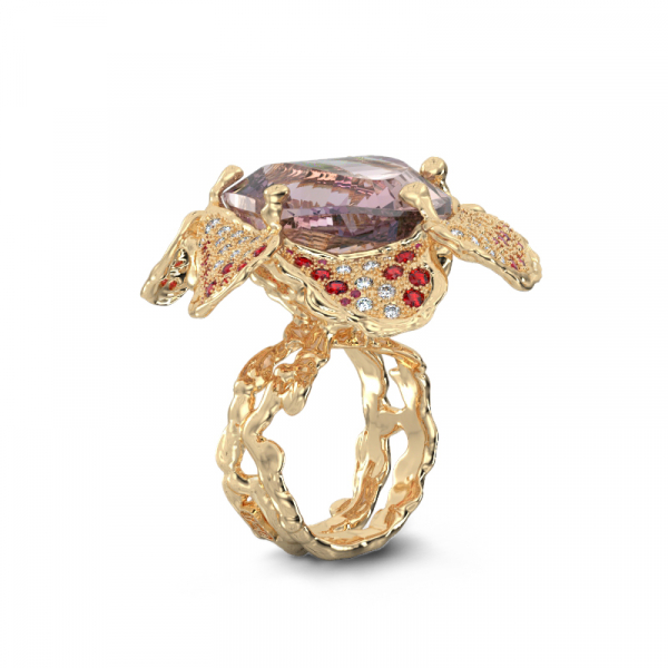 Kollasest kullast sõrmus 