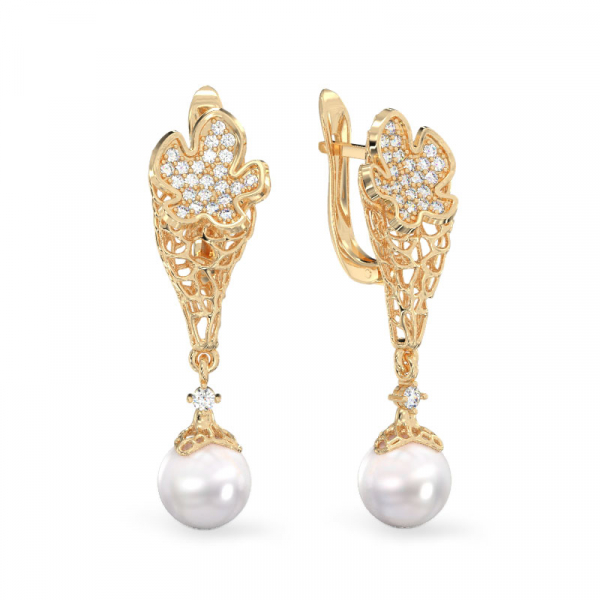 Gold Earring With Pearl