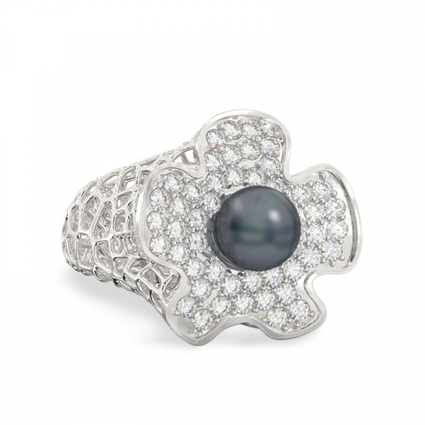 Coral White Gold Ring with Flower