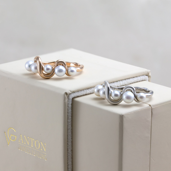 Gold Ring With Pearl