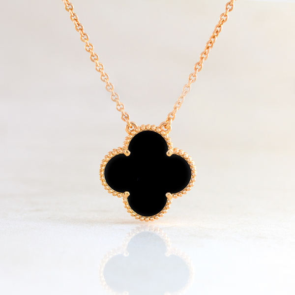 Necklace Clover With Onyx