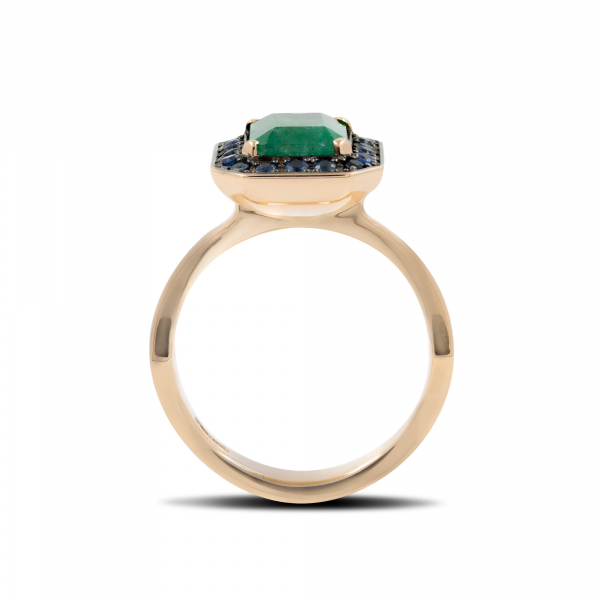 Gold Ring With Emerald And Sapphires