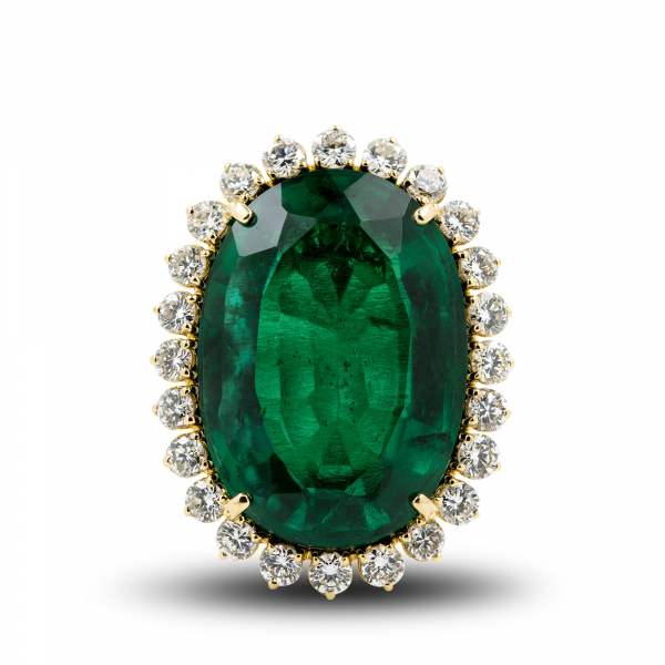 Luxury Ring In Yellow Gold With Emerald